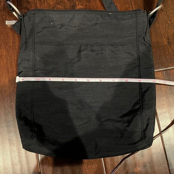 Baggallini Black Large Messenger Crossbody Bag - Picture 4 of 4